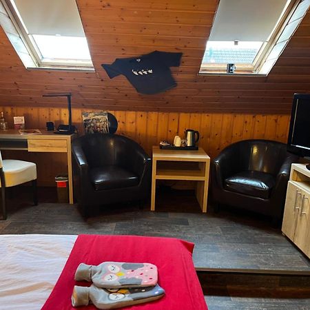 Henblas Hotel Neuenrade Zewnętrze zdjęcie