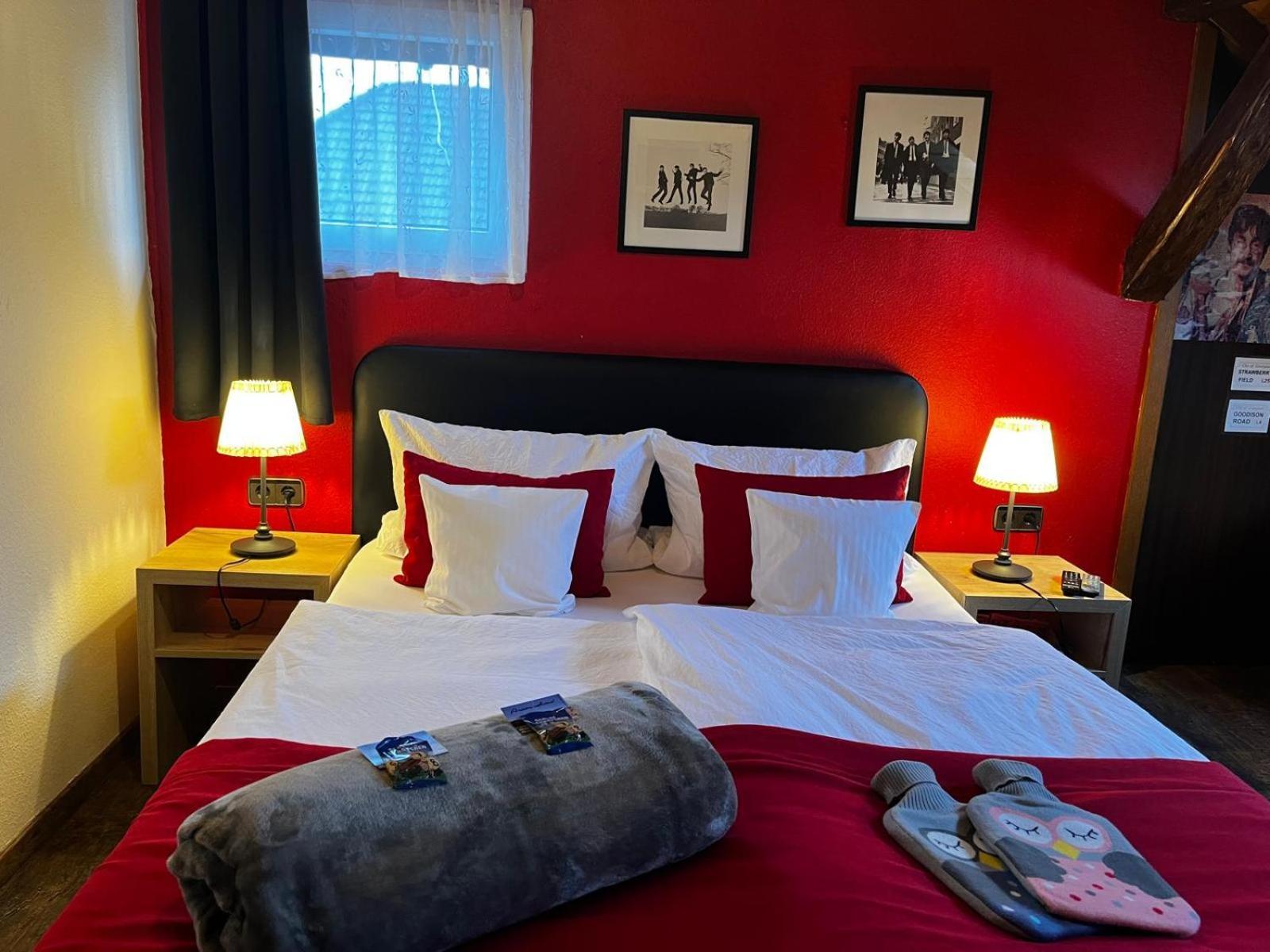 Henblas Hotel Neuenrade Zewnętrze zdjęcie
