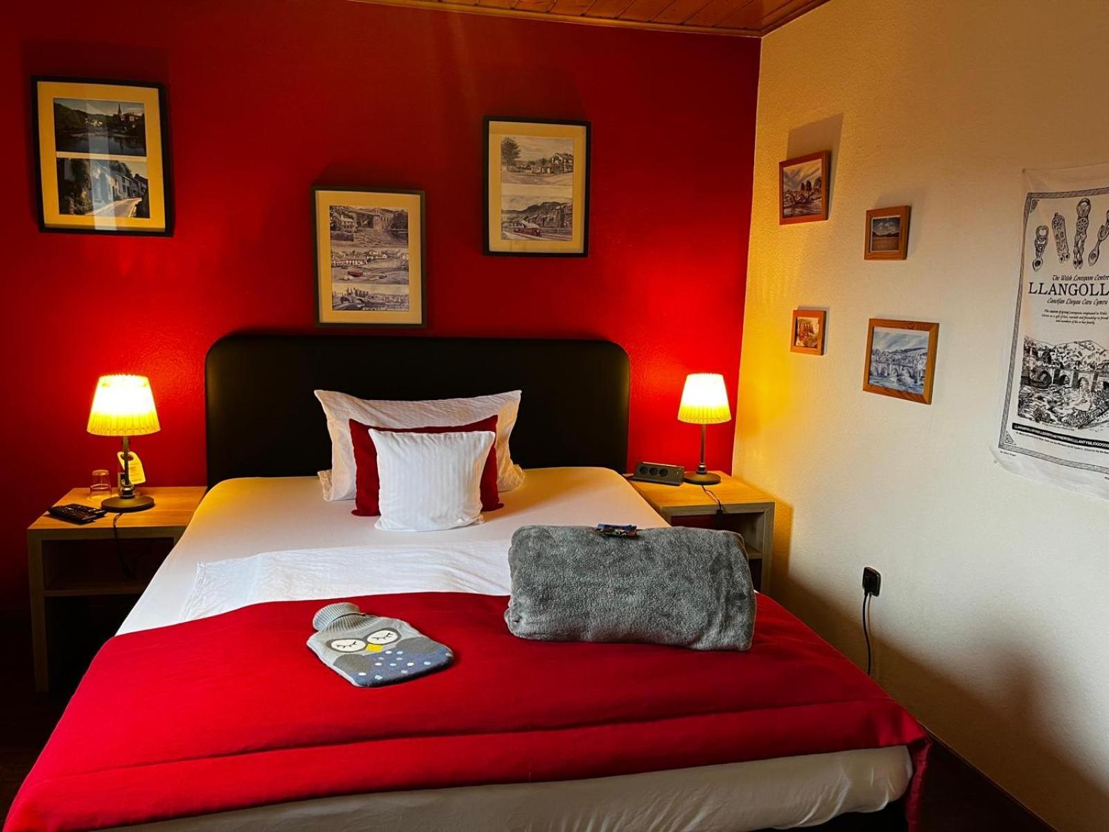 Henblas Hotel Neuenrade Zewnętrze zdjęcie