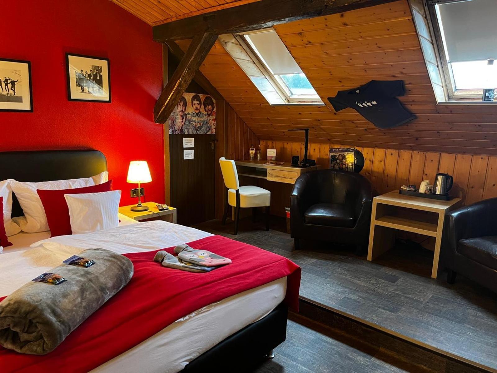 Henblas Hotel Neuenrade Zewnętrze zdjęcie